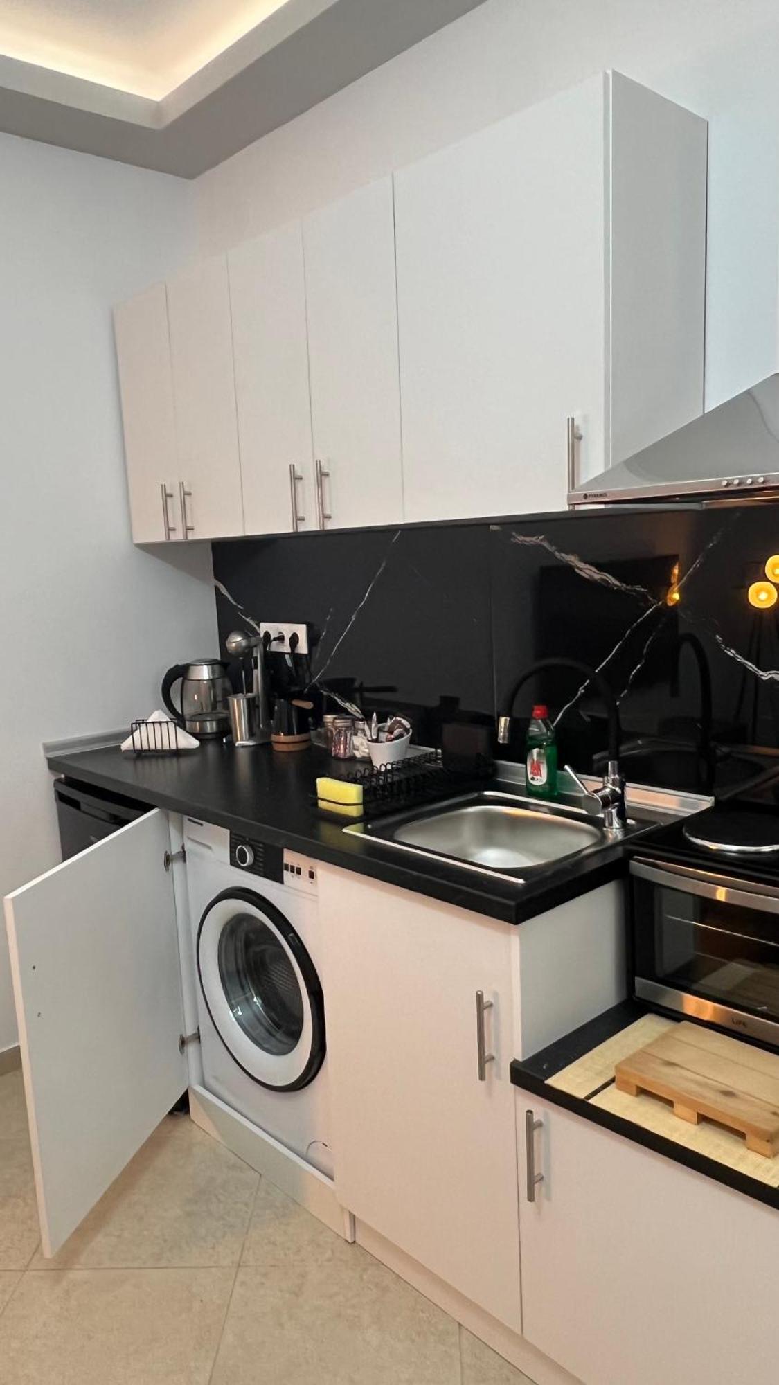 Sias Apartment อเล็กซานโดรโพลิส ภายนอก รูปภาพ